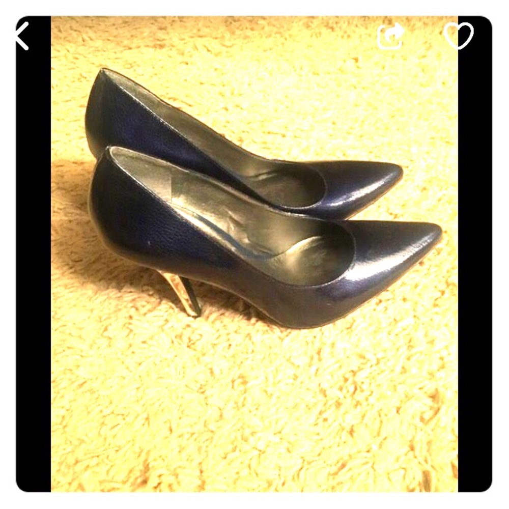 Nine West Navy Blue Heels